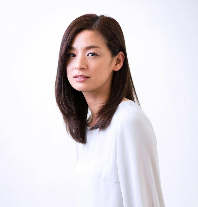 尾野真千子