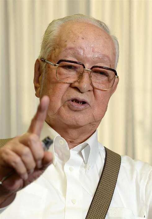 読売新聞グループ本社代表取締役主筆の渡辺恒雄氏