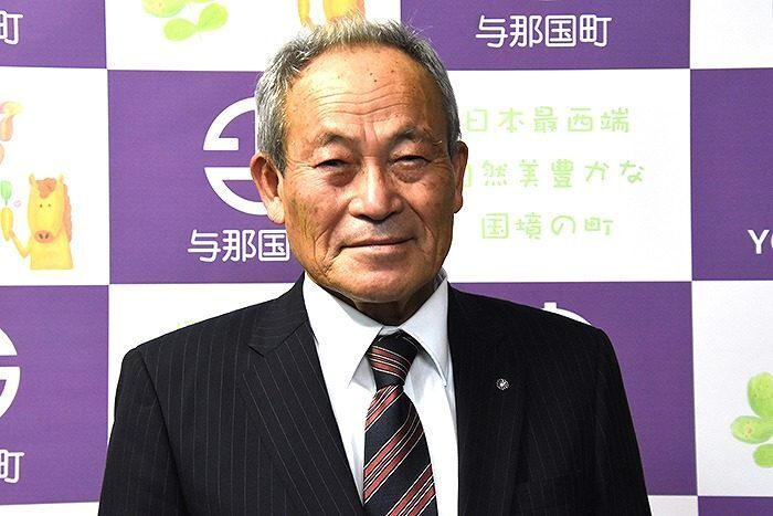 糸数健一氏