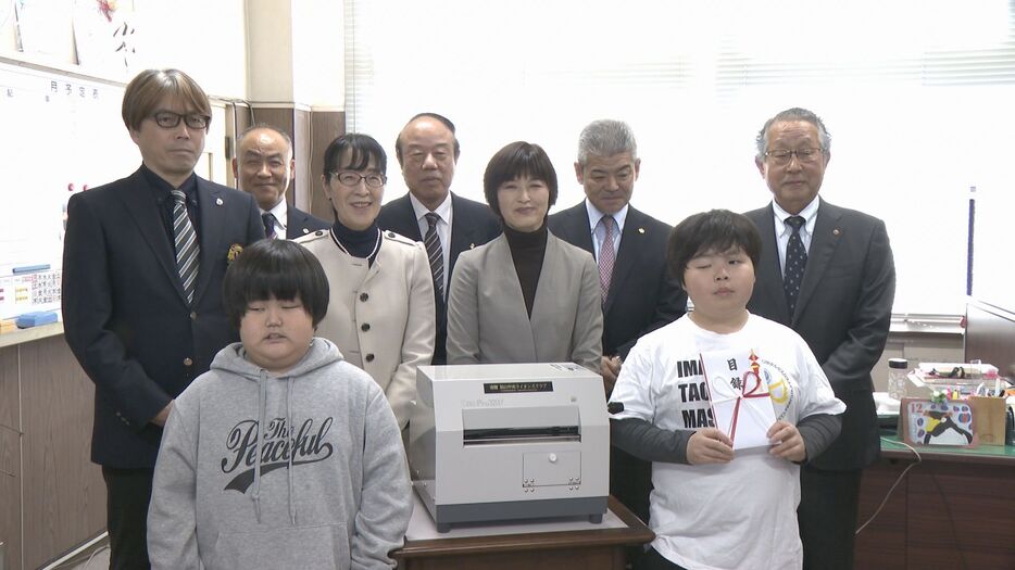 （写真：愛媛朝日テレビ）