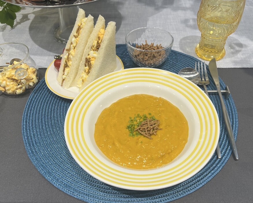 ［昼食］ブランサンドイッチとブランスープ