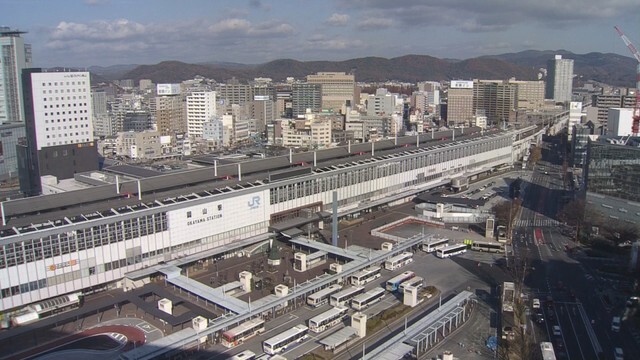 JR岡山駅前　17日午前10時ごろ