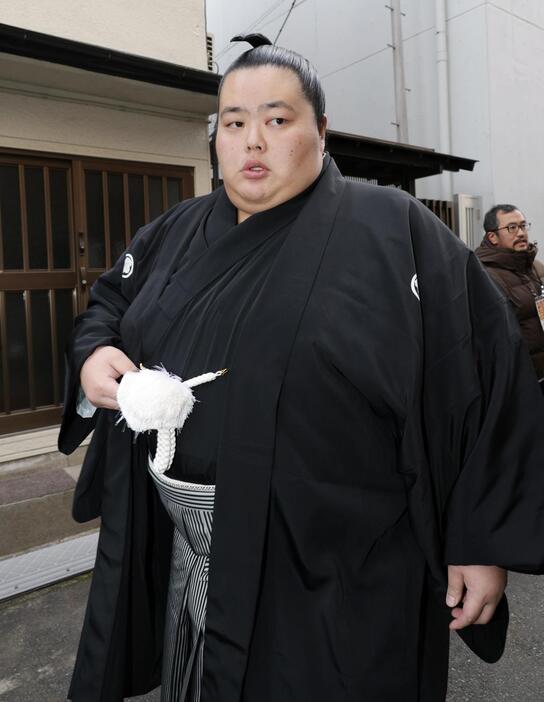 北の富士勝昭さんを偲ぶ会に訪れた大関琴櫻（撮影・中島郁夫）