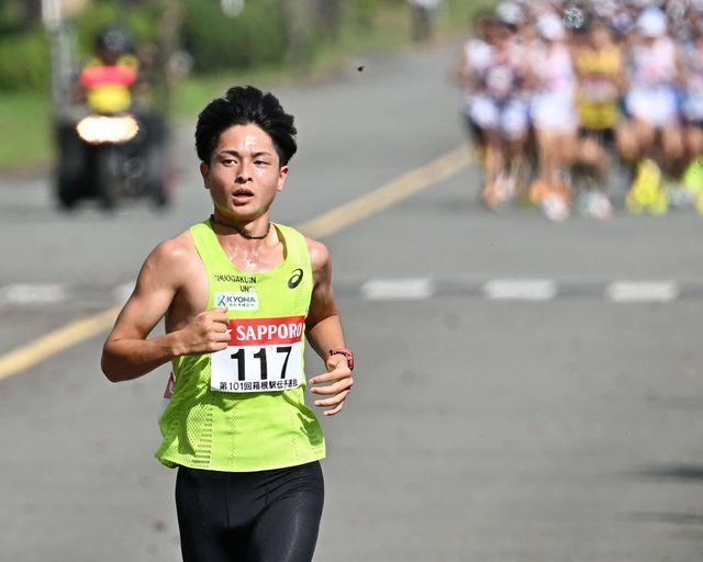 予選会でも躍動した中央学院大学のエース吉田礼志選手(写真：日刊スポーツ/アフロ)