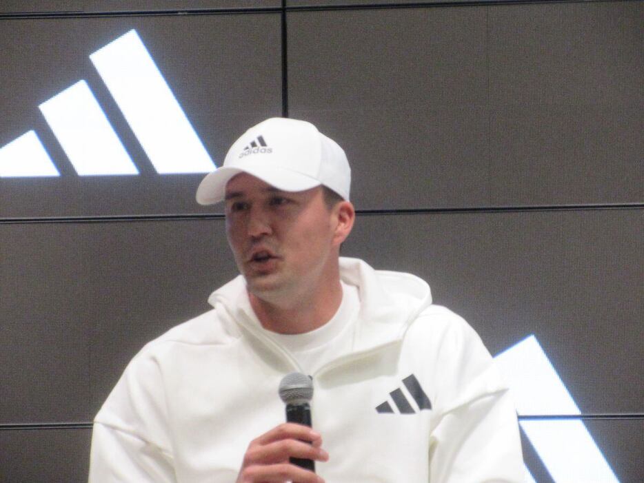 adidas baseball presents 来店イベントに登場したカージナルスのラーズ・ヌートバー(撮影・横山尚杜)