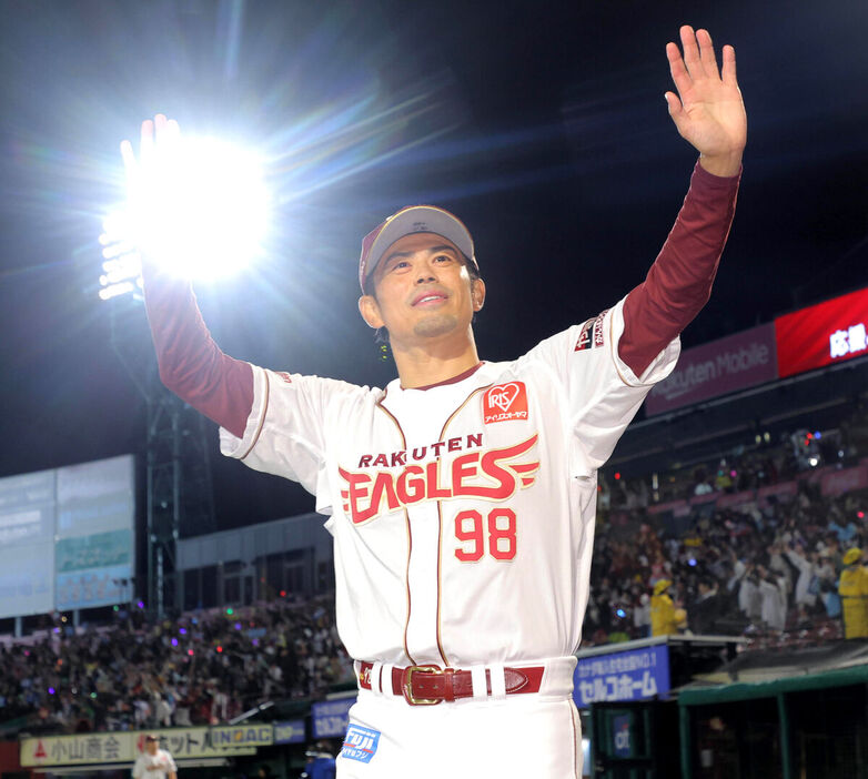 楽天の今江敏晃・前監督