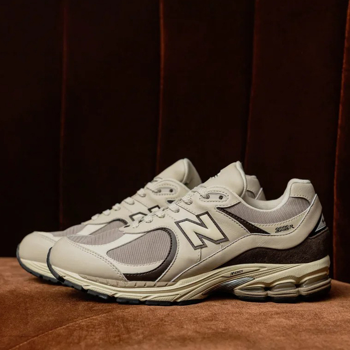 New Balance for BEAUTY＆YOUTH M2002R GTX