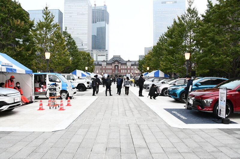 行幸通りの展示風景