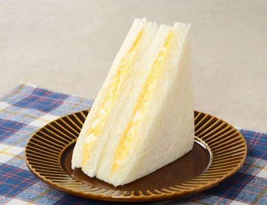 ローソンのたまごサンド　300円