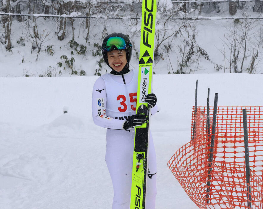 名寄ピヤシリ大会公式練習に参加した女子の岩佐（撮影・保坂果那）