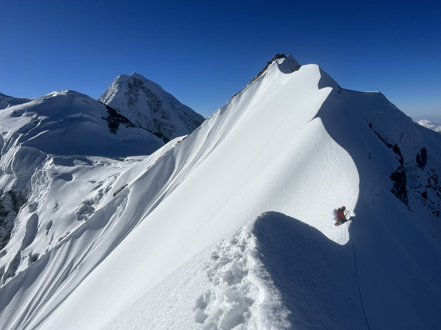 写真：PEAKS