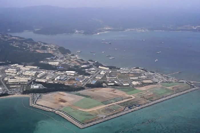 名護市辺野古の新基地建設現場