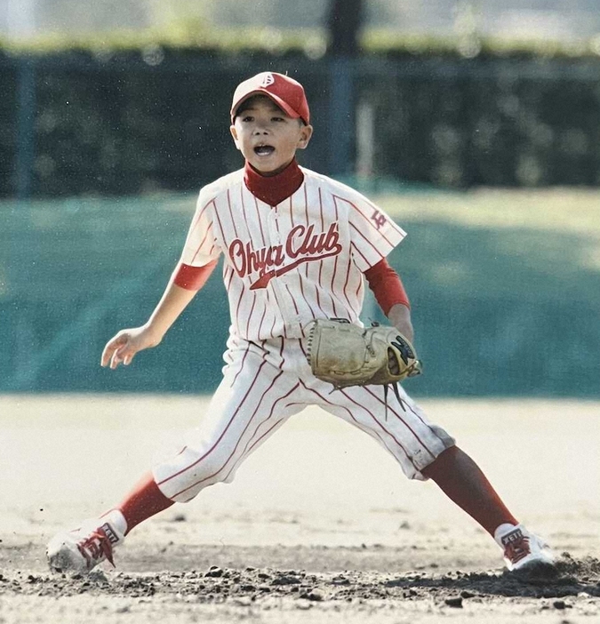 学童野球時代の川崎（家族提供）