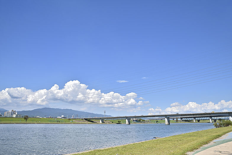 夏には花火大会も開催される筑後川（写真／PIXTA）