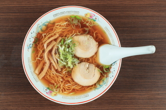 高山ラーメン（飛騨高山旅ガイド フォトライブラリーより）