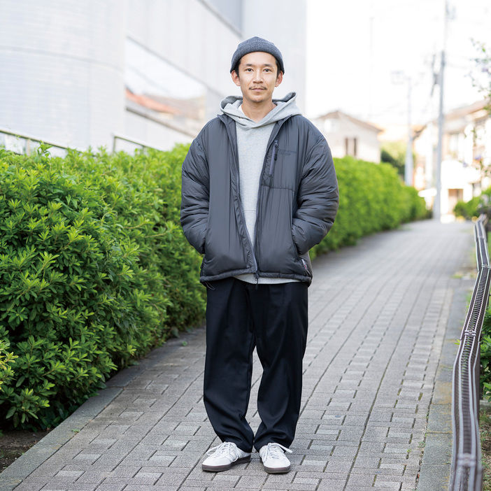 プレス　小池昂志さん URBAN RESEARCHのパーカ（2万5300円）、パンツ（1万9800円）、他すべて本人私物