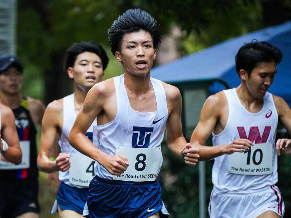 東洋大・迎は成長の階段を上る過程で、父の、ランナーとしてのすごさを感じるという　photo by Wada Satoshi