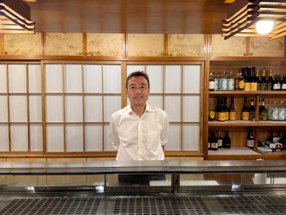 「馬刺と旬魚 かずさや」店主の高橋秀光さん