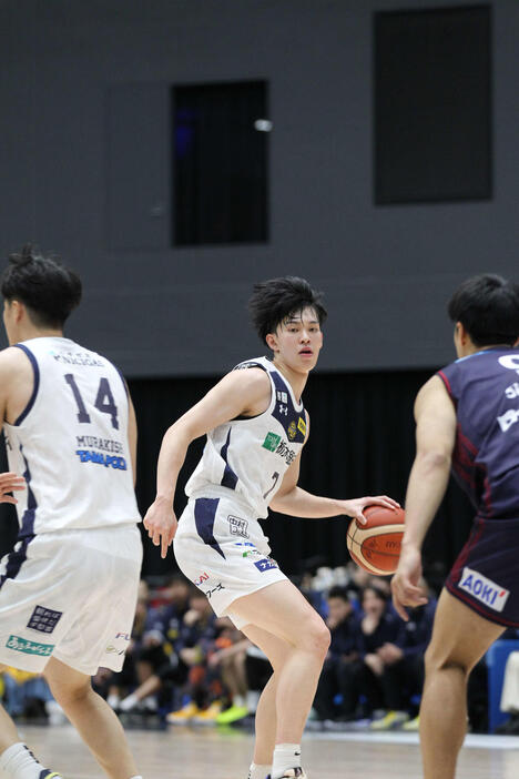 横浜BC対宇都宮　初めての2けた得点（11点）をマークし、勝利に大きく貢献した宇都宮の小川敦也（撮影・沢田啓太郎）