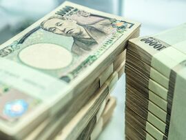 Bundles of Japanese yen banknotes. Photographer: Bloomberg Creative Photos/Bloomberg Creative Collection