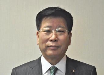 衛藤晟一氏