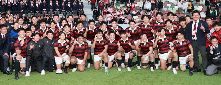 ＜早大・明大＞対抗戦を全勝で優勝した早大（撮影・篠原岳夫）