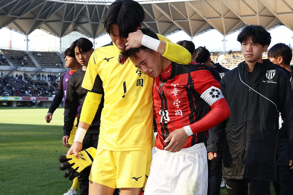 キャプテンとしても日章学園高を牽引したFW高岡伶颯(写真協力『高校サッカー年鑑』)(HIGH SCHOOL SOCCER YEARBOOK)