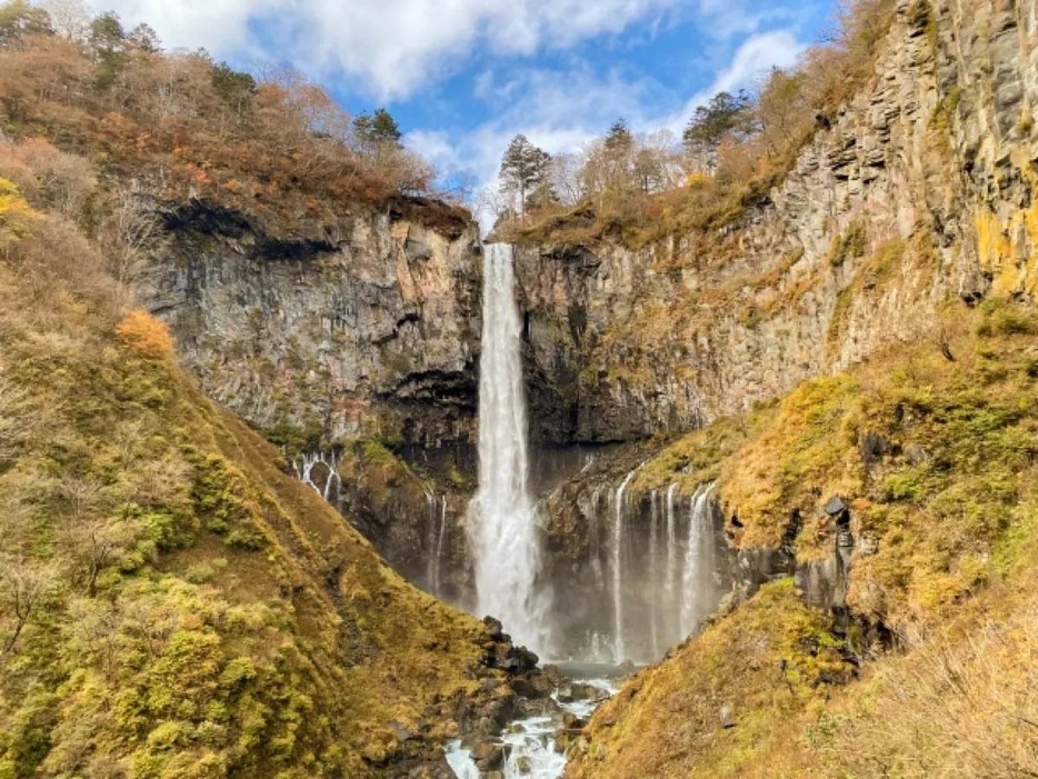 絶景スポット：日本三大名瀑 華厳滝