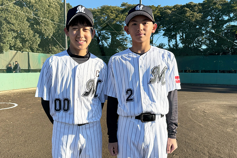 二遊間を担う梶原大誠（左）と石井【写真：上野明洸】