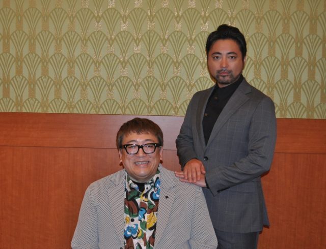 （左から）福田雄一監督、山田孝之　（C）エンタメOVO