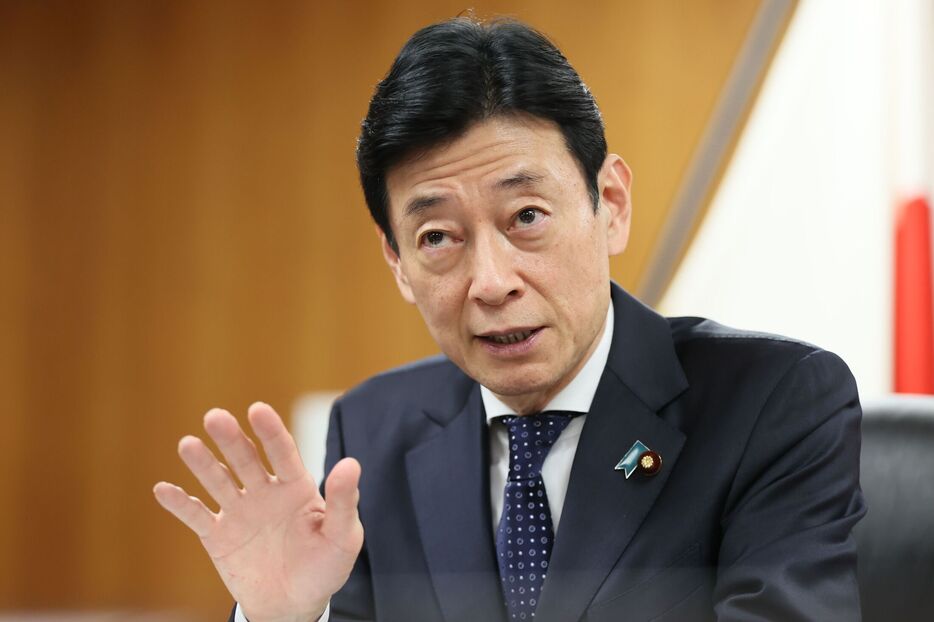 「記憶が曖昧で」と言葉を濁した西村康稔氏　Ⓒ時事通信社