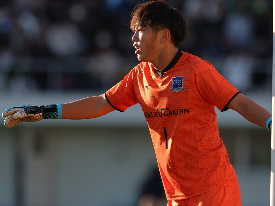 広島国際学院高(広島)GK加藤翔正(3年)(写真協力『高校サッカー年鑑』)(HIGH SCHOOL SOCCER YEARBOOK)