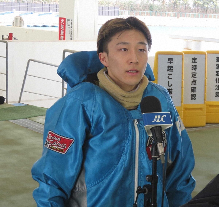 3日目6Rでカド捲りを決めた山口晃朋（浜名湖）　　　　　　　　　　　　　　　　　　　　　　　　　　　　　　　