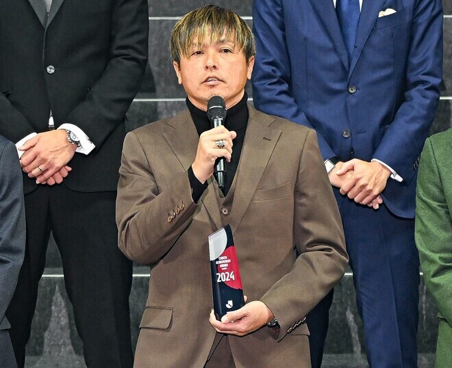 元チームメイトについて語った遠藤。写真：田中研治（サッカーダイジェスト写真部）