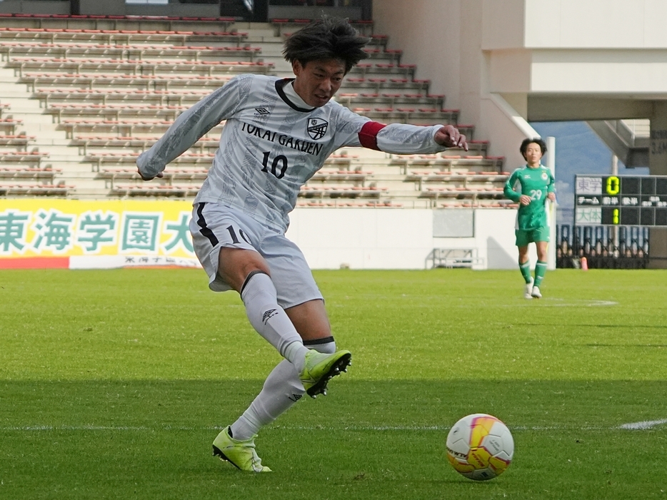 MF村田達哉(4年=中央学院高)(Tatsuya TAKEUCHI/GEKISAKA)