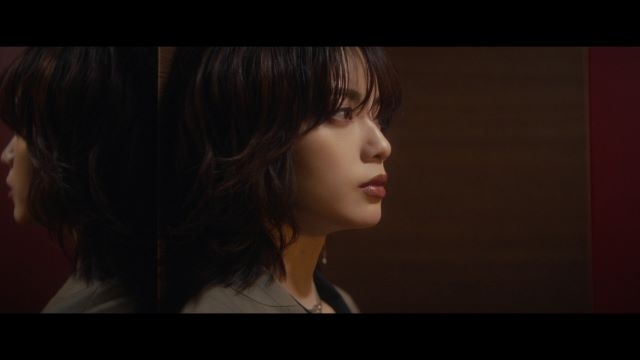 平手友梨奈、新曲「ALL I WANT」配信スタート　切ない大人の恋を描いたMV公開