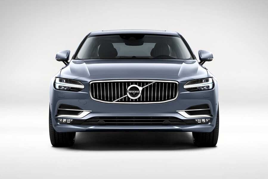 ボルボS90（2017年型）（画像：Volvo Car Corporation）