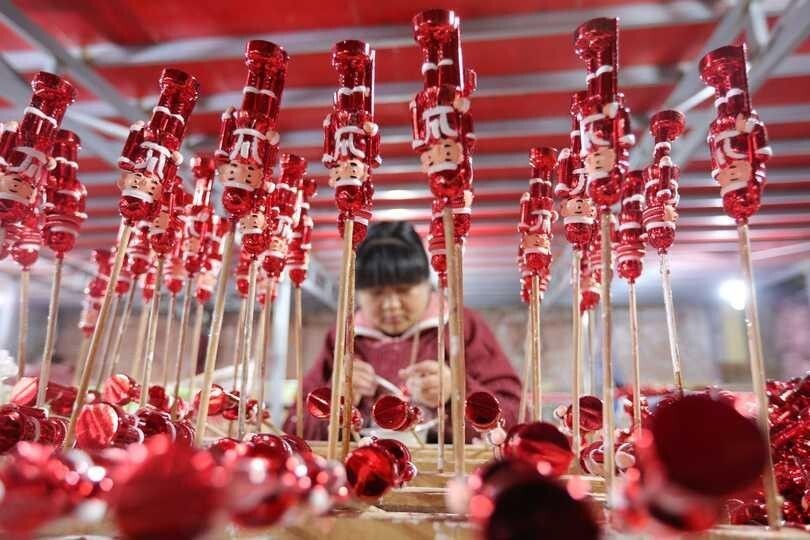 クリスマスをも目前の11月、中国の輸出は好調だったが、それでも予想を下回った。