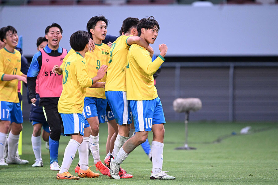 帝京が2-1で1回戦を突破した【写真：徳原隆元】