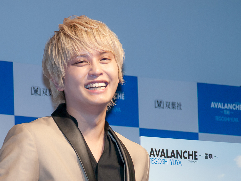 写真特集 笑顔の手越祐也はこちら The Page Yahoo ニュース