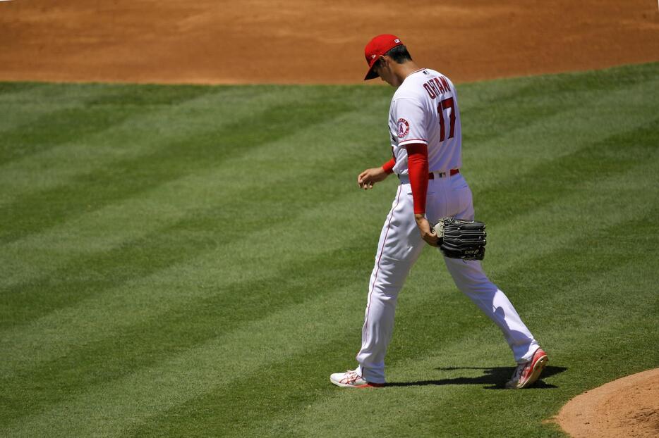 大谷翔平の投手としての今季登板は絶望的となったがエ軍は来年以降も二刀流継続の意向と米メディア報道(写真・AP／アフロ）