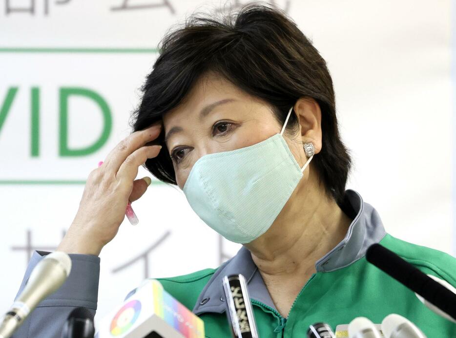 東京都の小池都知事（写真：つのだよしお/アフロ）