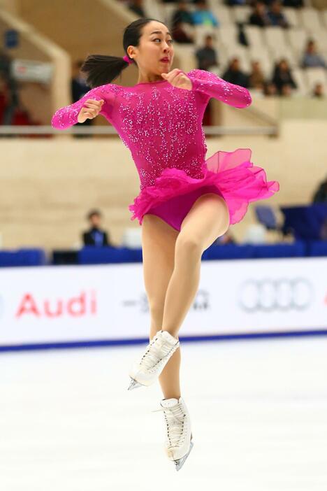 女子としては最高難度のジャンプ構成＝2015年11月6日（写真：伊藤真吾/アフロスポーツ）