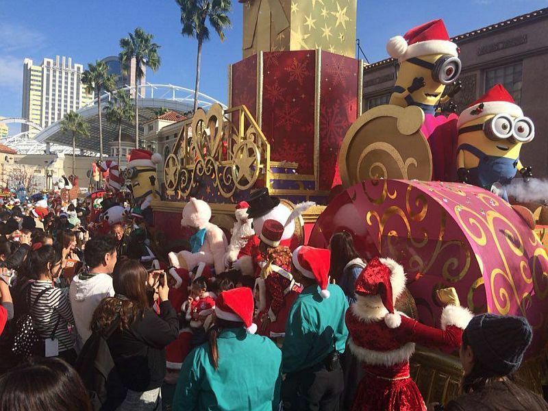 [写真]USJはすっかりクリスマスの雰囲気に