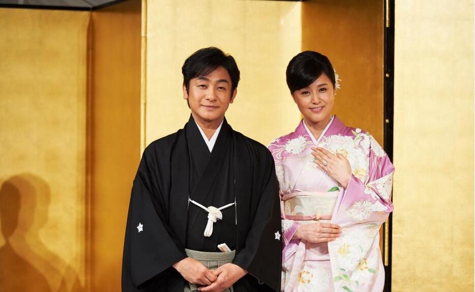 片岡愛之助さん、藤原紀香さん結婚記者会見（撮影：撮影：本間裕介）