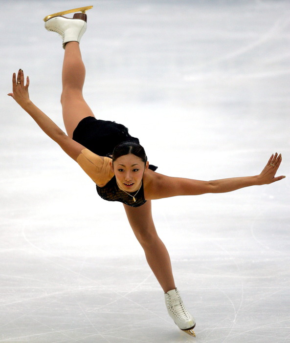 安藤美姫（2004年優勝）。写真は中国杯＝2004年11月13日（写真：ロイター/アフロ）