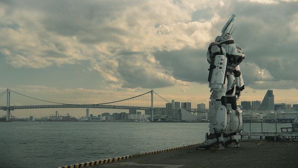 [写真]全長10メートル、実物大のイングラムが南港にやってくる。(c)2014 HEADGEAR/「THE NEXT GENERATION -PATLABOR-」製作委員会